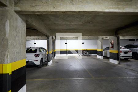 Garagem de apartamento para alugar com 4 quartos, 200m² em Lourdes, Belo Horizonte