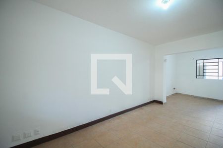 Sala de casa para alugar com 3 quartos, 181m² em Vila Prudente, São Paulo