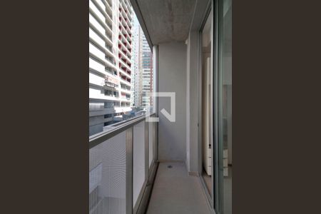 Varanda de kitnet/studio para alugar com 1 quarto, 18m² em Consolação, São Paulo