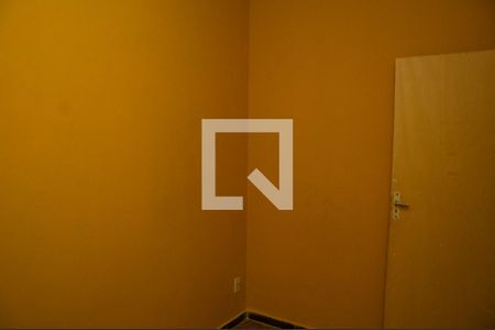 quarto 2 de casa para alugar com 4 quartos, 180m² em Pedra Azul, Contagem