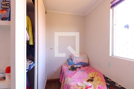 Quarto 2 de apartamento para alugar com 2 quartos, 48m² em Santo Antônio, São José dos Pinhais