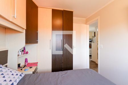 Quarto 1 de apartamento para alugar com 2 quartos, 48m² em Santo Antônio, São José dos Pinhais