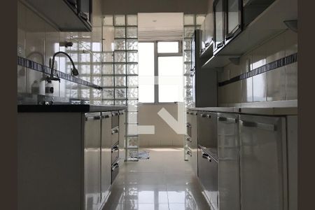 Cozinha de apartamento à venda com 2 quartos, 60m² em Vila Rosália, Guarulhos