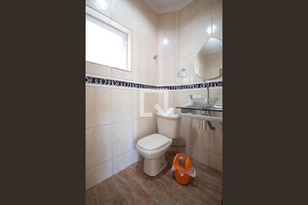 Lavabo de casa à venda com 3 quartos, 200m² em Santa Maria, Osasco