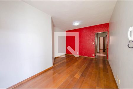 Apartamento à venda com 74m², 3 quartos e 1 vagaSala