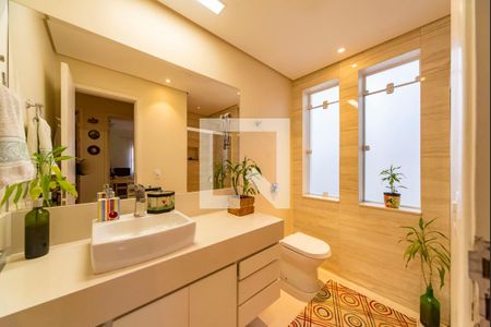 Casa à venda com 400m², 3 quartos e 6 vagas Casa à venda com 400m², 3 quartos e 6 vagasBanheiro Social