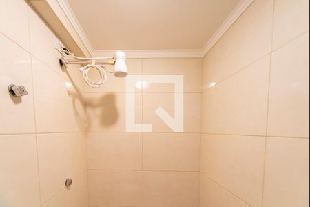 Casa à venda com 400m², 3 quartos e 6 vagas Casa à venda com 400m², 3 quartos e 6 vagasChuveiro