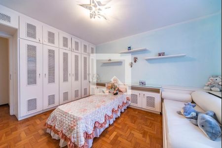 Casa à venda com 400m², 3 quartos e 6 vagas Casa à venda com 400m², 3 quartos e 6 vagasQuarto 1