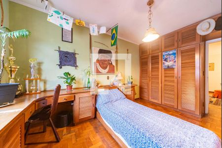 Casa à venda com 400m², 3 quartos e 6 vagas Casa à venda com 400m², 3 quartos e 6 vagasQuarto 2