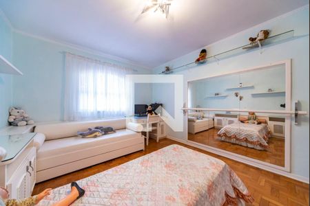 Casa à venda com 400m², 3 quartos e 6 vagas Casa à venda com 400m², 3 quartos e 6 vagasQuarto 1