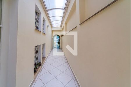 Casa à venda com 400m², 3 quartos e 6 vagas Casa à venda com 400m², 3 quartos e 6 vagasCorredor