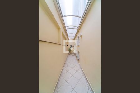 Casa à venda com 400m², 3 quartos e 6 vagas Casa à venda com 400m², 3 quartos e 6 vagasCorredor