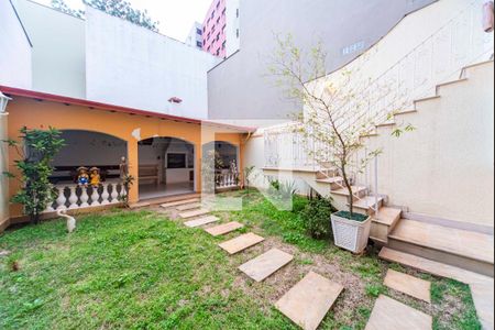 Casa à venda com 400m², 3 quartos e 6 vagas Casa à venda com 400m², 3 quartos e 6 vagasJardim