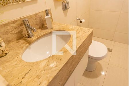 Casa à venda com 400m², 3 quartos e 6 vagas Casa à venda com 400m², 3 quartos e 6 vagasPia