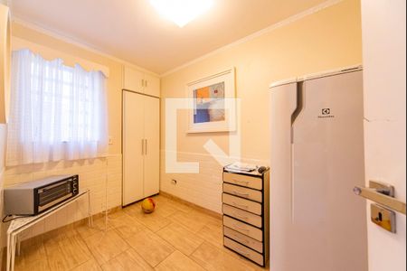 Casa à venda com 400m², 3 quartos e 6 vagas Casa à venda com 400m², 3 quartos e 6 vagasQuarto de Serviço