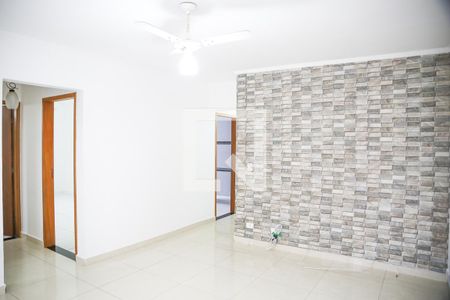 Sala de apartamento para alugar com 2 quartos, 90m² em Caiçara, Praia Grande