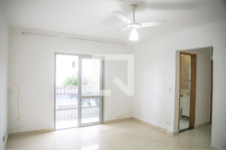 Sala de apartamento para alugar com 2 quartos, 90m² em Caiçara, Praia Grande