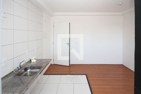 Cozinha de apartamento à venda com 1 quarto, 32m² em Vila Graciosa, São Paulo