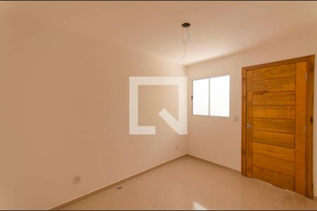 Sala de apartamento para alugar com 2 quartos, 50m² em Vila Paranaguá, São Paulo