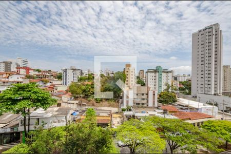 Vista de apartamento à venda com 2 quartos, 140m² em Calafate, Belo Horizonte