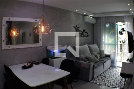 Sala de apartamento à venda com 2 quartos, 52m² em Taquara, Rio de Janeiro