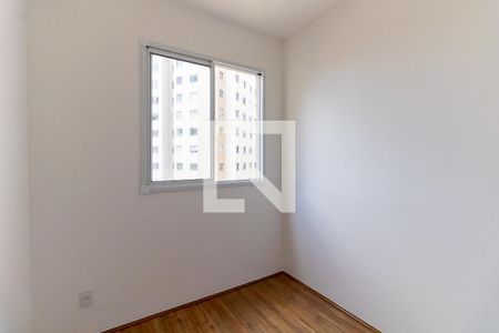 Quarto 2 de apartamento para alugar com 2 quartos, 35m² em Parque Fongaro, São Paulo
