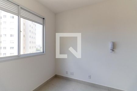 Sala de apartamento para alugar com 2 quartos, 35m² em Parque Fongaro, São Paulo