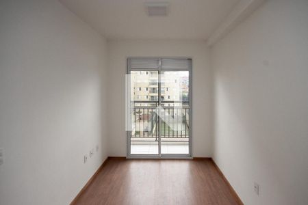 Sala/Cozinha de apartamento para alugar com 1 quarto, 28m² em Vila Tolstoi, São Paulo