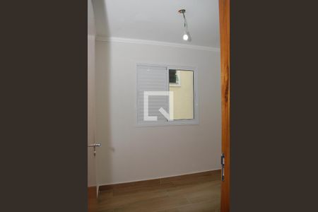 Quarto 1 de apartamento para alugar com 2 quartos, 50m² em Vila Mazzei, São Paulo