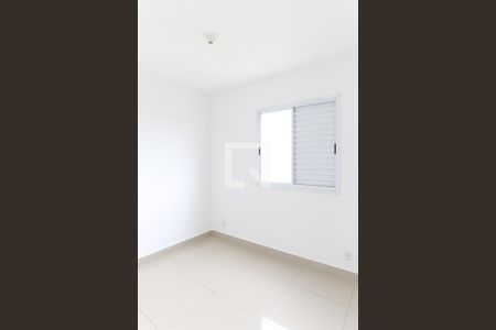 Quarto 1 de apartamento para alugar com 2 quartos, 47m² em Jardim Copacabana, São José dos Campos