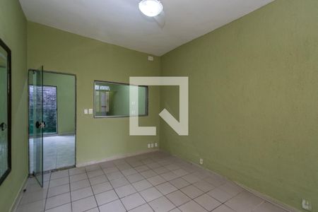 Quarto de casa para alugar com 1 quarto, 78m² em Braz de Pina, Rio de Janeiro