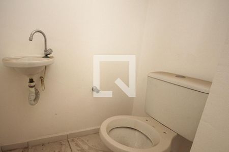 Lavabo de casa de condomínio à venda com 3 quartos, 61m² em Vila Antonieta, São Paulo