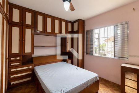 Quarto 1 de casa para alugar com 2 quartos, 78m² em Vila Santo Estefano, São Paulo