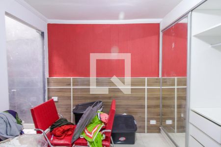 Quarto 2 de casa para alugar com 2 quartos, 65m² em Vila Divina Pastora, São Paulo