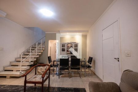 Sala de casa à venda com 3 quartos, 200m² em Chácara Santo Antônio (zona Leste), São Paulo