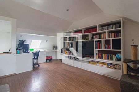 Sala/Ático de casa de condomínio para alugar com 3 quartos, 220m² em Cachoeira, Curitiba