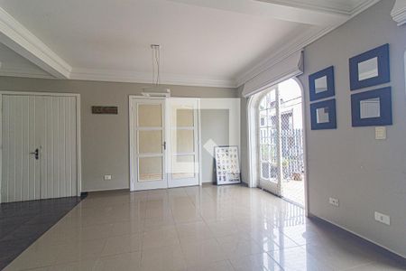 Sala de casa de condomínio para alugar com 3 quartos, 220m² em Cachoeira, Curitiba