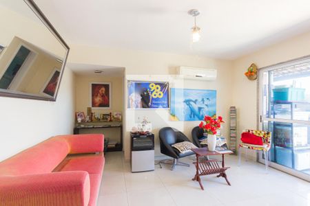 Sala 2 de apartamento para alugar com 4 quartos, 218m² em Freguesia (jacarepaguá), Rio de Janeiro