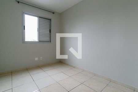 Quarto 1 de apartamento para alugar com 3 quartos, 55m² em Vila Roque, São Paulo