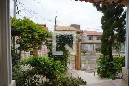 Sala - Vista de casa à venda com 4 quartos, 220m² em Jardim Itu, Porto Alegre