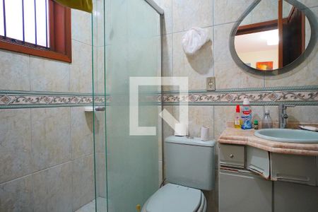 Sala Banheiro de casa à venda com 4 quartos, 220m² em Jardim Itu, Porto Alegre