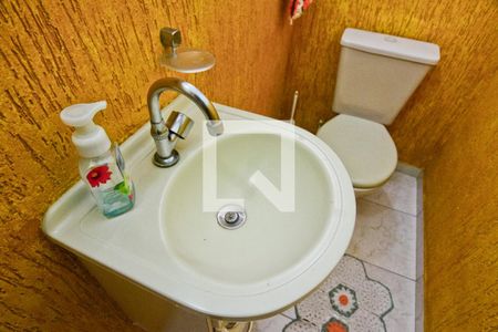 Lavabo de casa à venda com 3 quartos, 145m² em Jardim Santo Elias, São Paulo