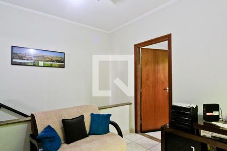 Sala de casa à venda com 3 quartos, 145m² em Jardim Santo Elias, São Paulo