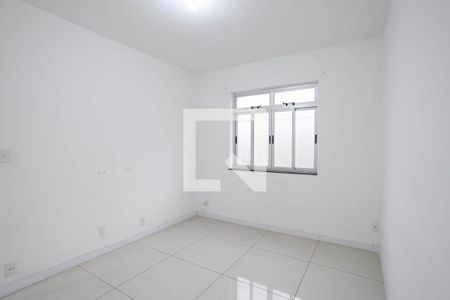 Quarto 1 de casa para alugar com 3 quartos, 108m² em Carlos Prates, Belo Horizonte