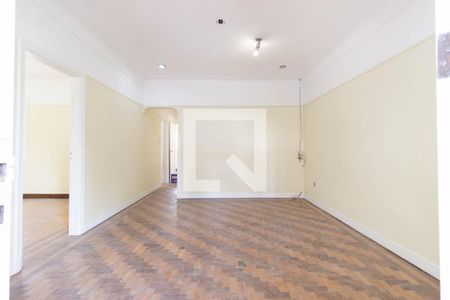 Sala de casa à venda com 3 quartos, 130m² em Vila Gustavo, São Paulo