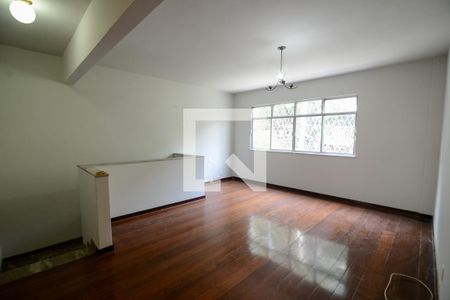 Sala de casa para alugar com 2 quartos, 100m² em Vila Isabel, Rio de Janeiro