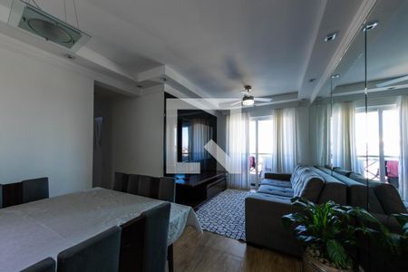 Sala  de apartamento à venda com 3 quartos, 69m² em Vila Graciosa, São Paulo