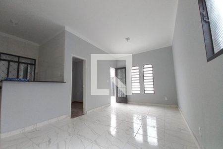 Sala de casa para alugar com 3 quartos, 190m² em Jardim Campos Eliseos, Campinas