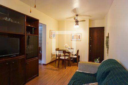 Sala de apartamento à venda com 1 quarto, 63m² em Barra da Tijuca, Rio de Janeiro