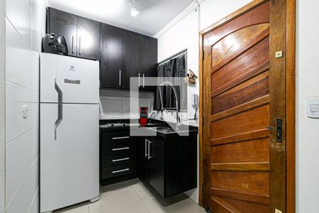 Sala/Cozinha de casa de condomínio à venda com 1 quarto, 38m² em Vila Ré, São Paulo